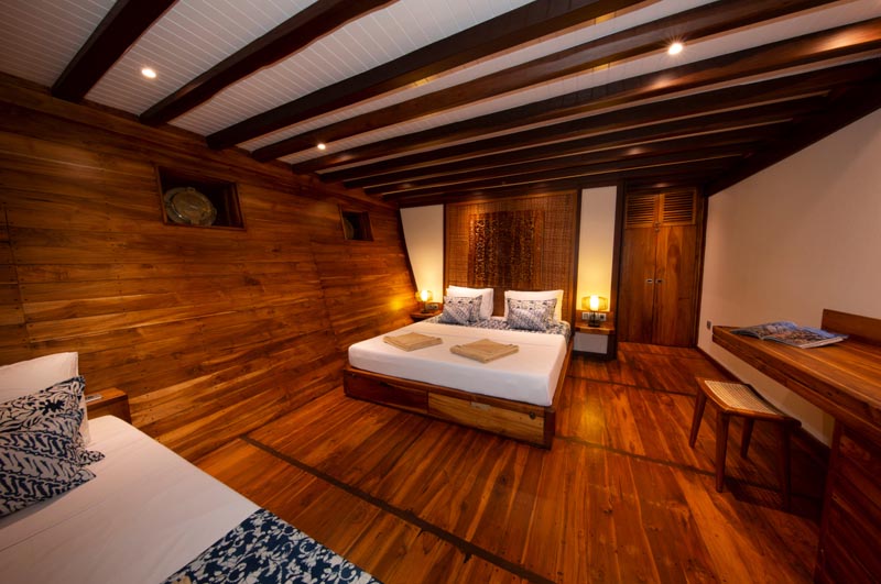 10 Nights Raja Ampat Lower Deck Double Cabin Coralia Liveaboard 2027