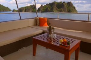Mermaid II Liveaboards Indonesia