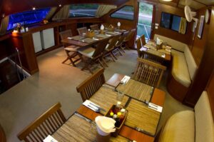 Mermaid II Liveaboards Indonesia