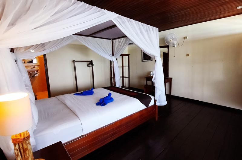 dive travel indonesia bastianos bunaken