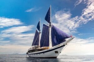 dive-travel-indonesia-ombak-putih-liveaboards